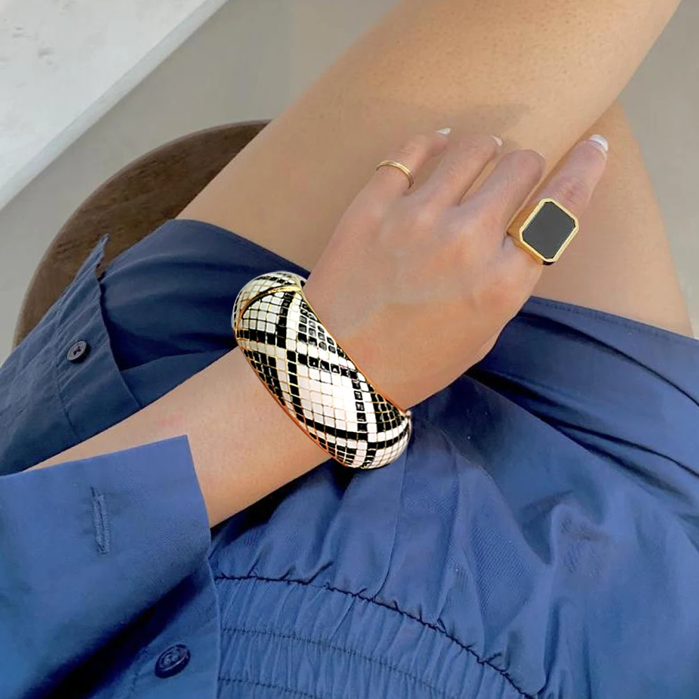 Модные Индийские дизайнерские браслеты на запястье для женщин широкий Круглый