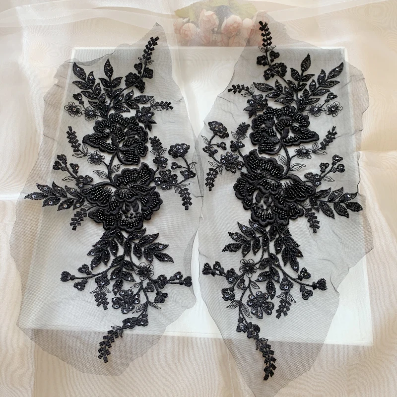 

New Arrival 2 Pieces Luxury Beaded Craft High End Flower Embroidery Sewing Lace Neckline Applique Trims 3D Venise Patches