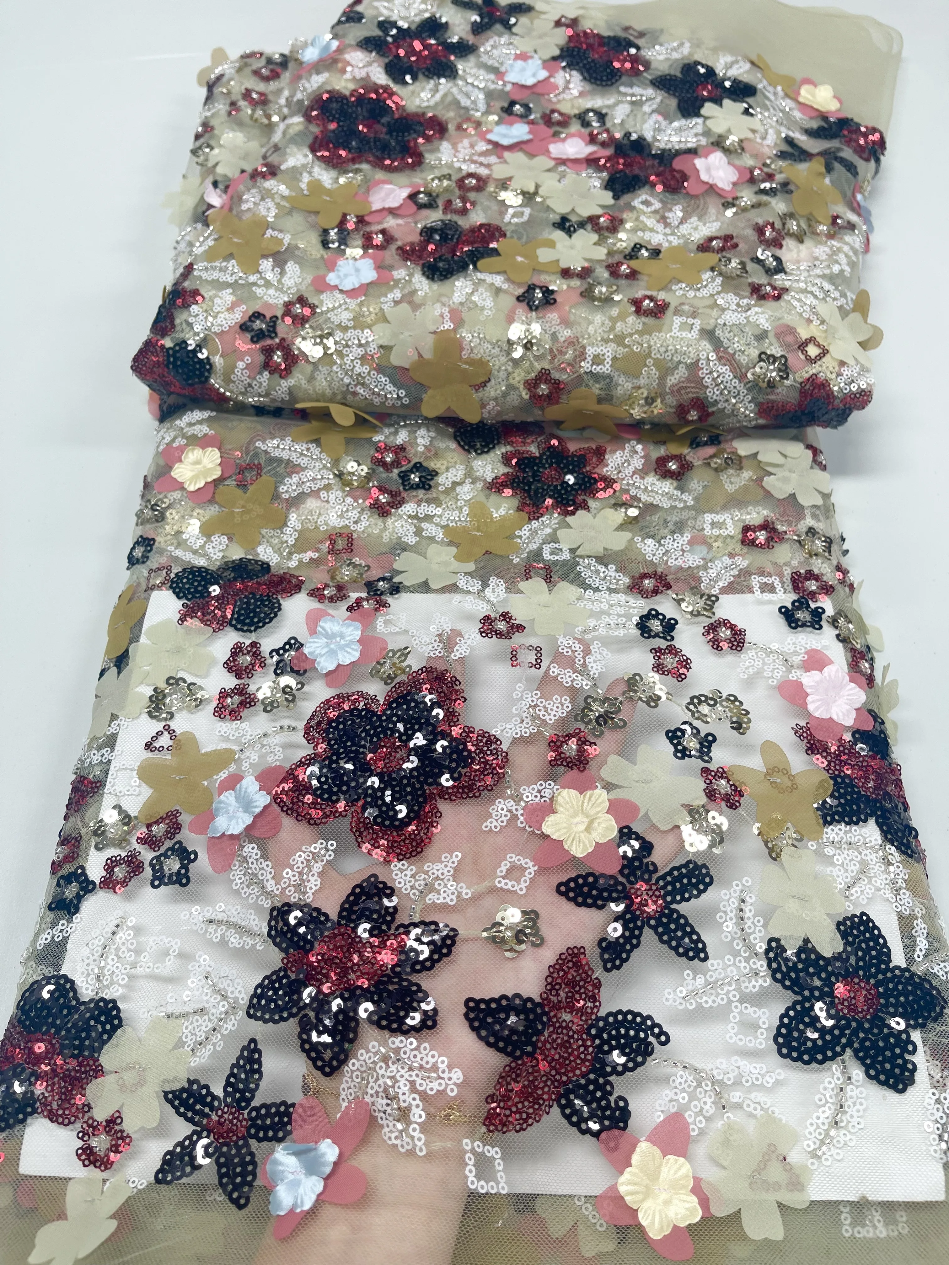 

3D Flowerw Women's Textile Material High Quality Hand-made 5 Yards Embroidery Nigerian Sequins Lace Fabric For Party Dress