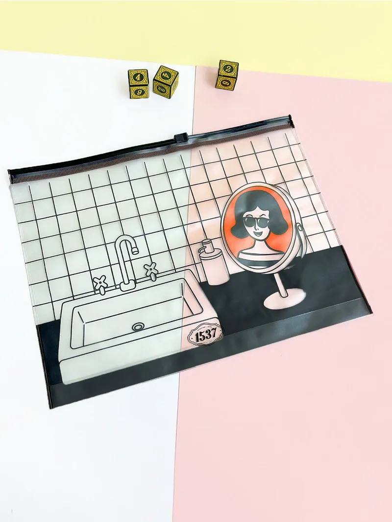 

Косметичка eTya прозрачная пластиковая