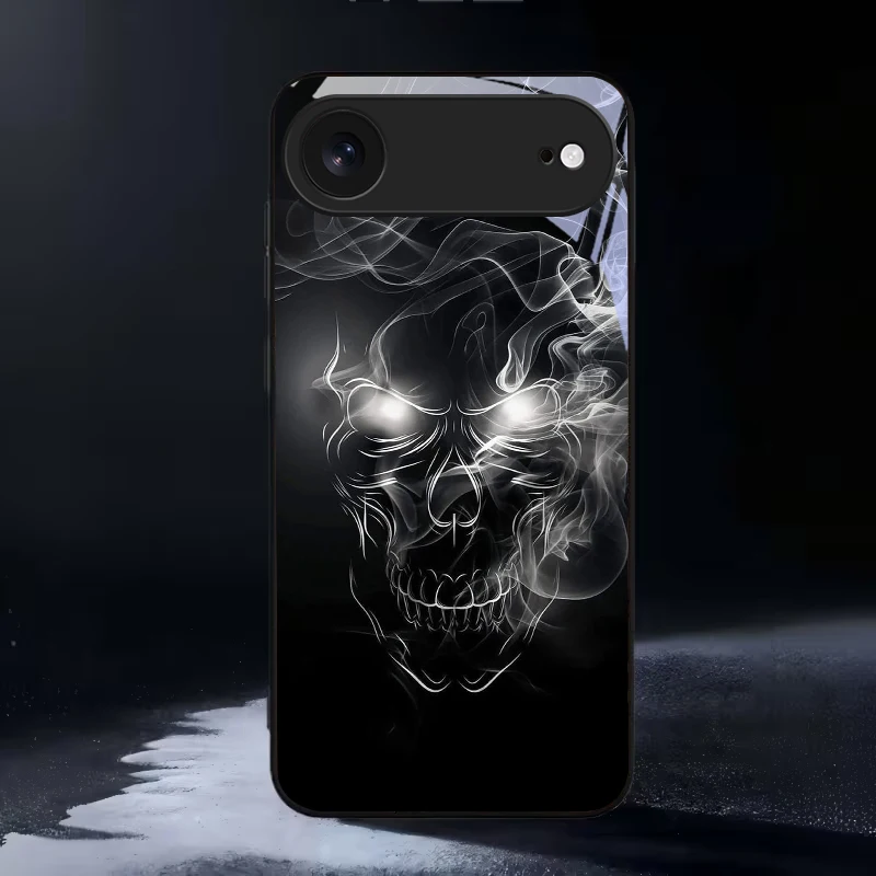 Фото Чехол для телефона из черного стекла с неоновым дымчатым черепом для iPhone 11 Pro 12 13 mini 14 15 Pro Max 16 E 17 Air XS Max XR 8 7 Plus Xs. №1