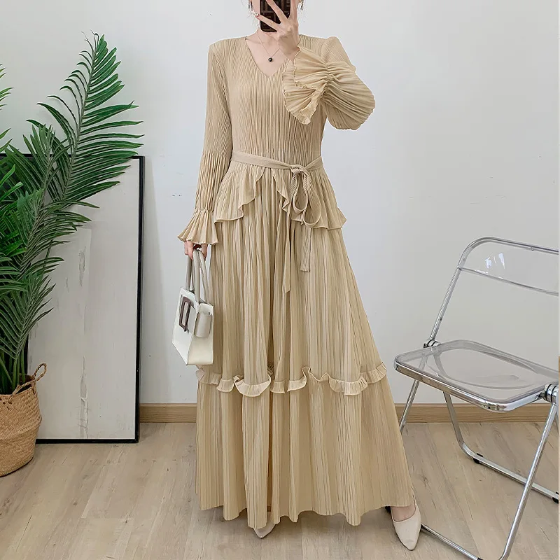 Весеннее цветное платье Miyake весна 2023 новые плиссированные европейские и женские