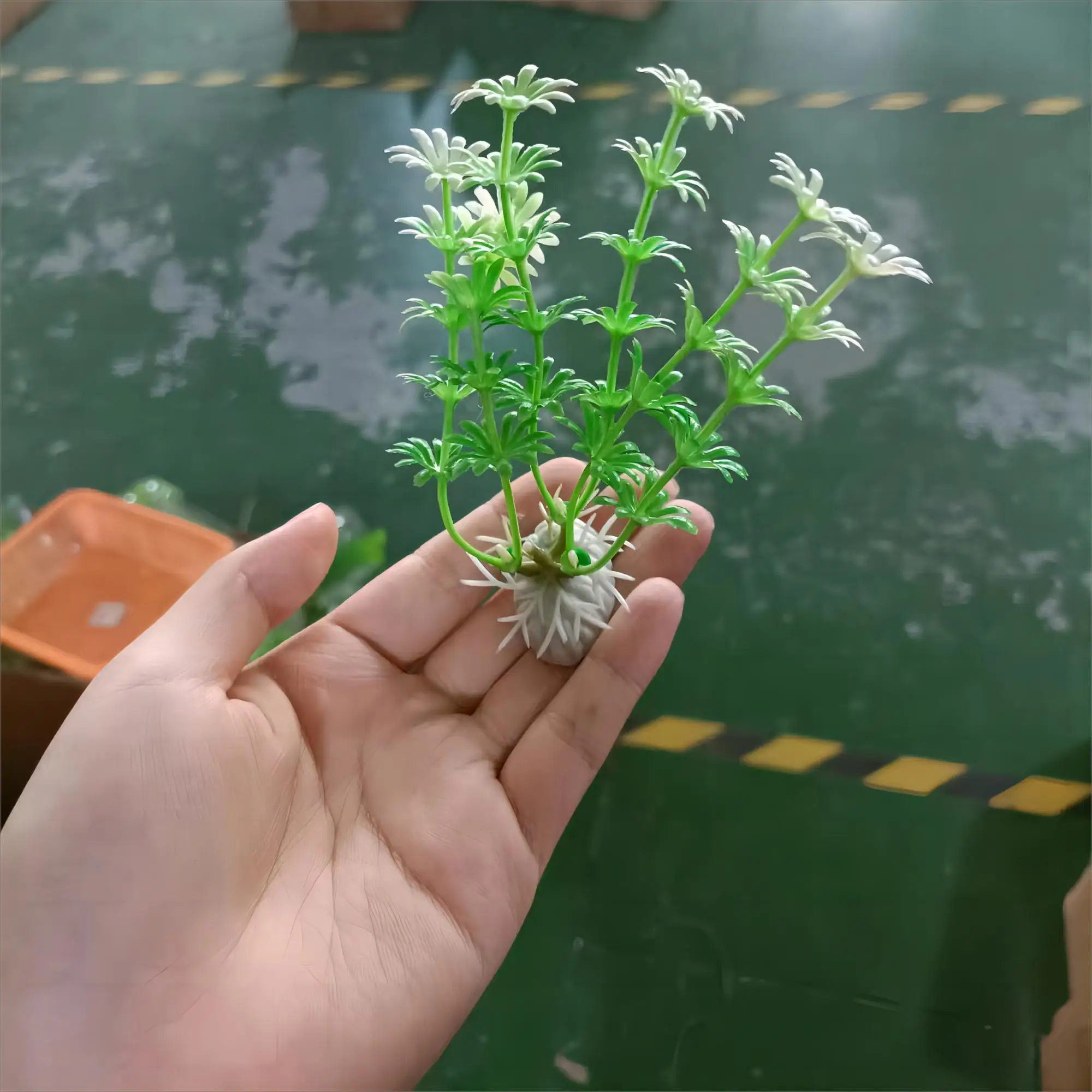 Искусственная фотография искусственная водное растение емкость для рыбы