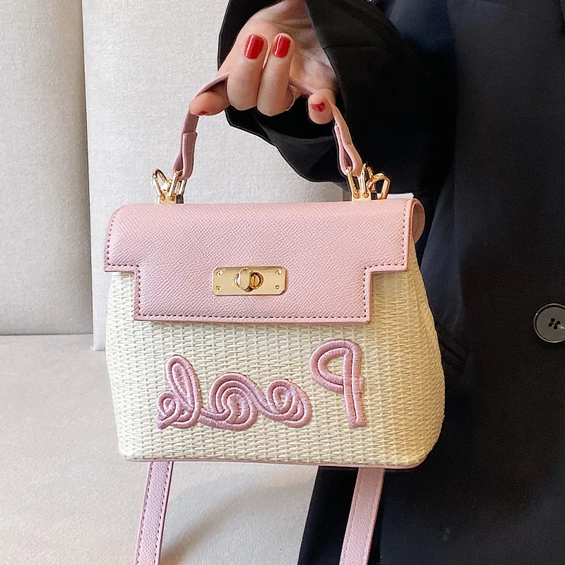 

2022 Summer New Straw Woven Bucket Bag Fashion Luxury High Quality Casual Simple Popular Messenger Bag Handbag Small Bag Women