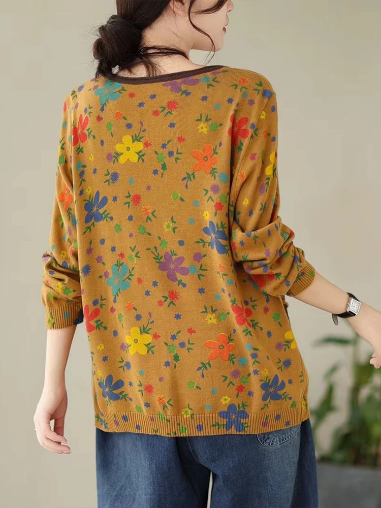 Женский хлопковый свитер с круглым вырезом цветочным принтом