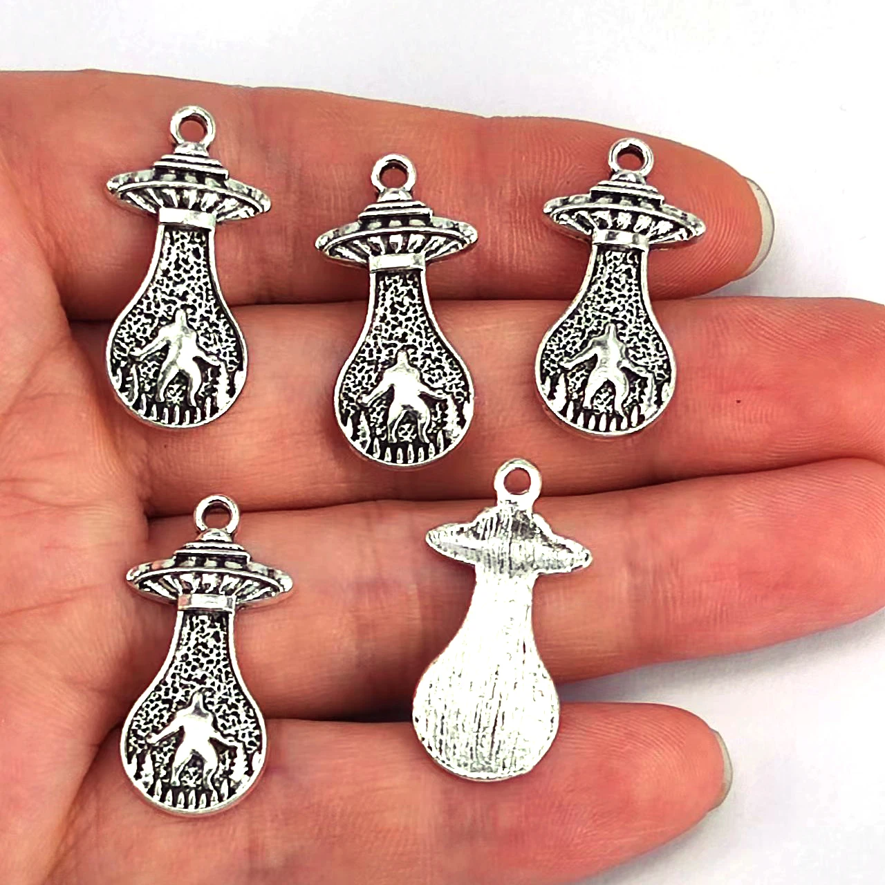 

5pcs DIY UFO alien Sasquatch Bigfoot pendant charm for women man Accessories