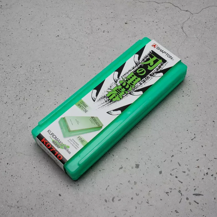 Японский точильный камень SHAPTON Ceramic KUROMAKU #8000
