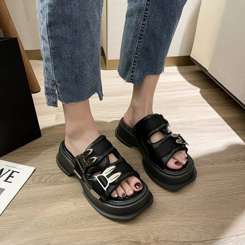 

Сандалии женские с кроличьими ушками, роскошные дизайнерские пляжные тапочки на толстом каблуке, с вырезами, увеличение роста, лето 2023