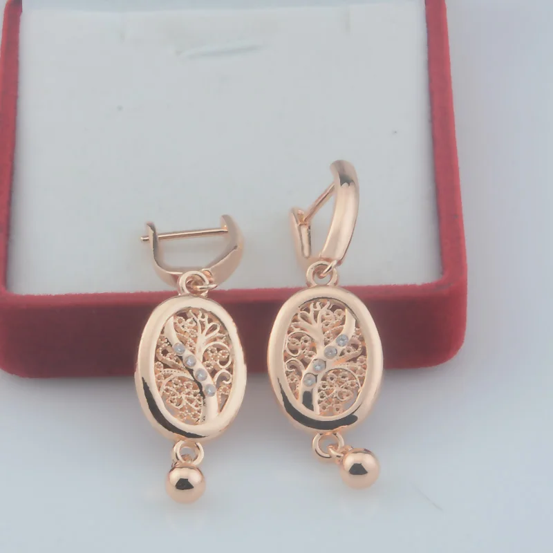 Женские серьги-подвески из розового золота 585 пробы с овальными кристаллами