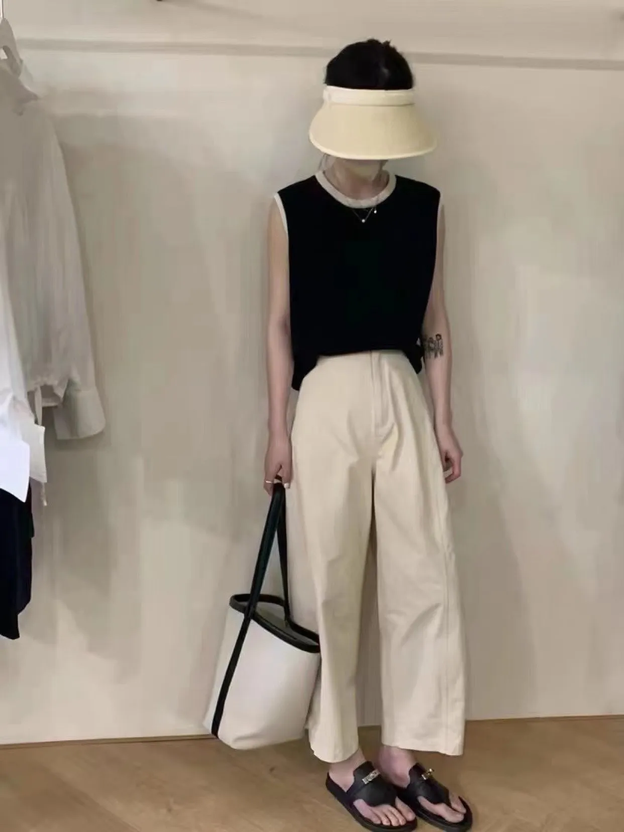 Летняя женская трикотажная тонкая рубашка из вискозы