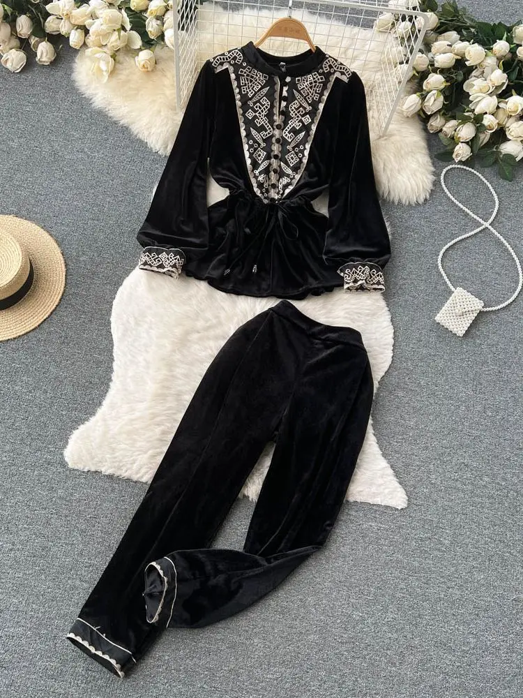 

Деловая облегающая женская деловая рабочая одежда, костюмы из 2 предметов, черные бархатные офисные женские стильные костюмы, топ с вышивкой и брюки, комплект