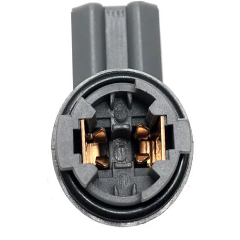 

15-20XRV EC7 GX7 SX7 Auto License Plate Light Socket