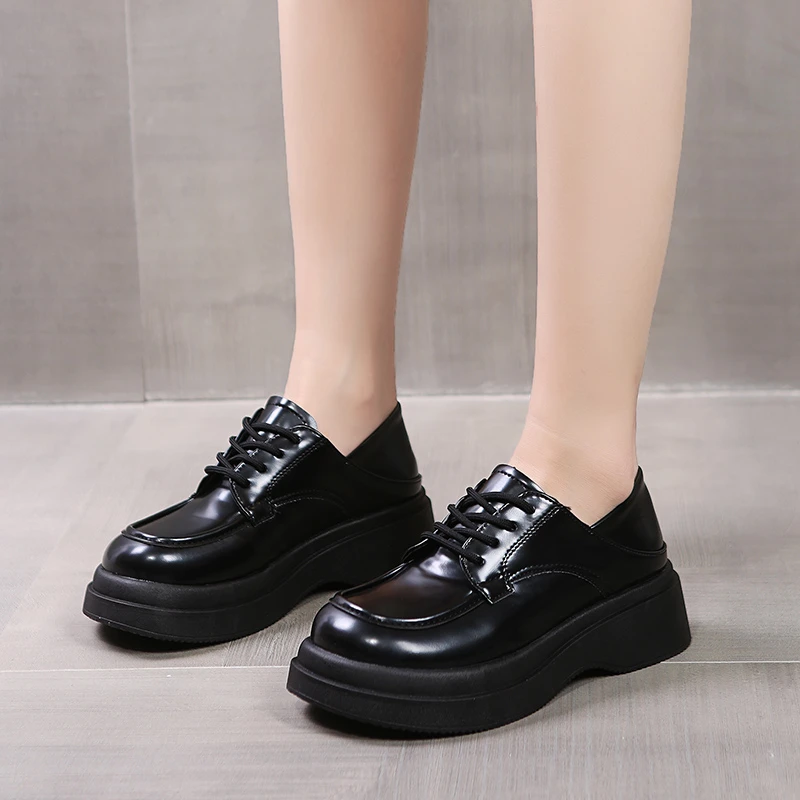 

Новинка 2022, Универсальные женские туфли с круглым носком на плоской платформе в британском стиле, Классические Летние кожаные женские туфл...