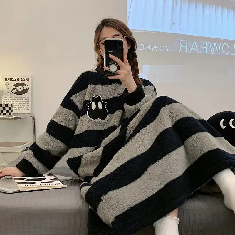 Женская фланелевая бархатная Ночная рубашка на осень и зиму утепленная теплая