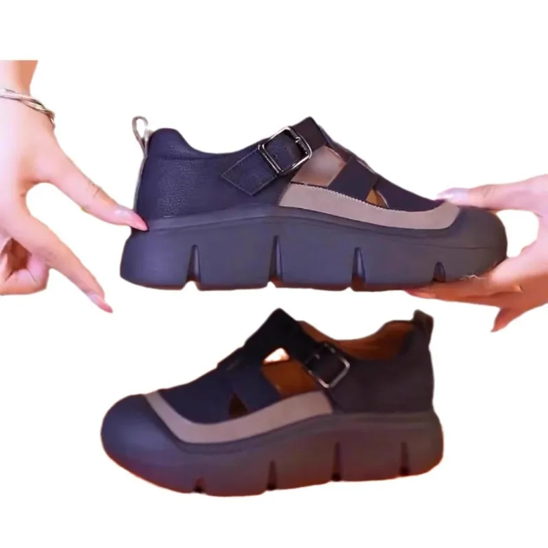 Сандалии женские на толстой подошве