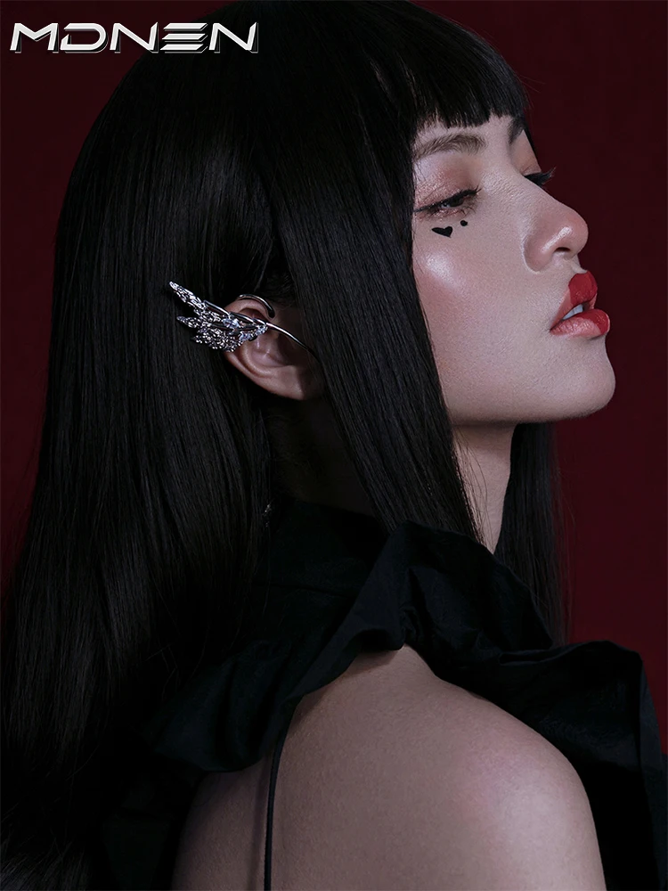 

2023 New Personality Fairy Ear Hanging Metal Cyberpunk Style Women Men Asymmetrical Jewelry Party Gift