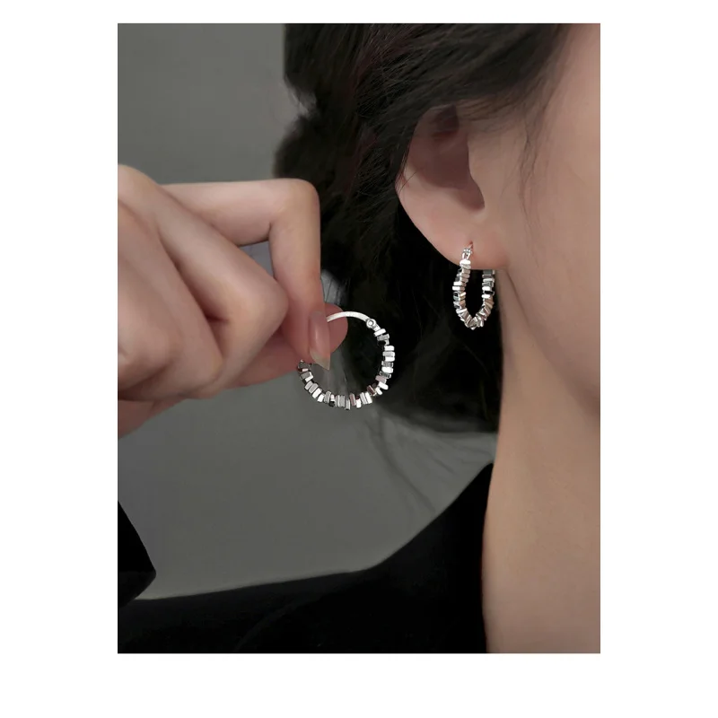 s925Серебряные новые маленькие кусочки серебра особый интересный дизайн серьги