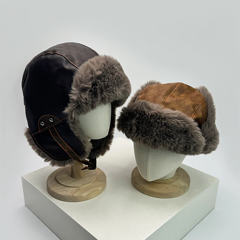 Осенне-зимние кожаные однотонные шапки-бомберы унисекс в стиле ретро простые