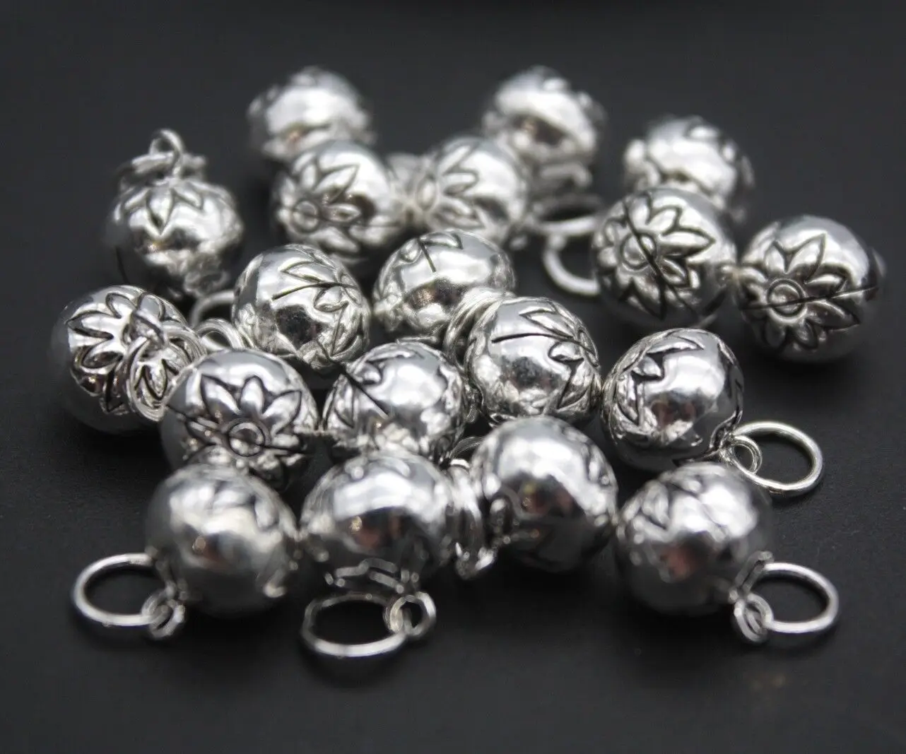 

Подлинные искусственные Серебряные Подвески Jingle Bell Charm DIY 3 шт.