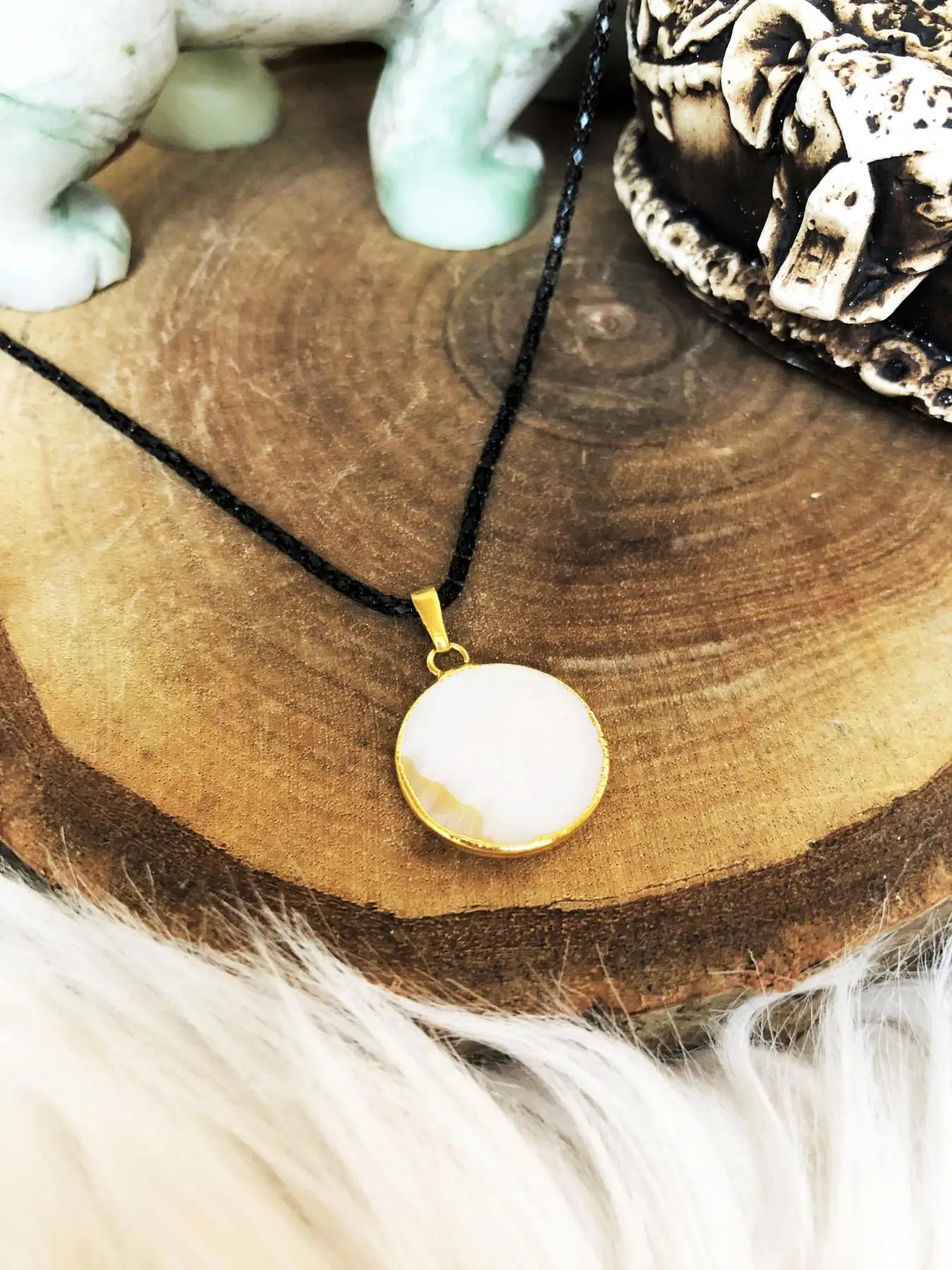 

Natural stone Women 'S Pearl Stone Necklace Dsn15