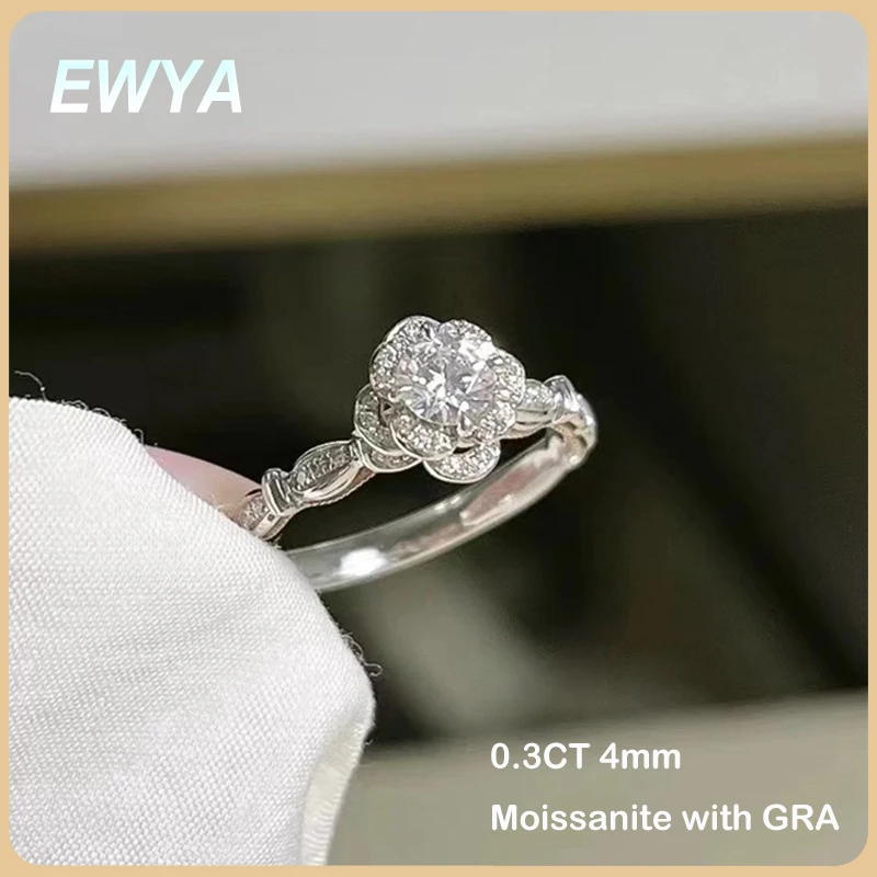 

EWYA Real D Color 0.3CT 4mm Moissanite Rings For Women Girls Fine Jewelry S925 Silver Pass Diamond Test Ring Flower Wedding Band