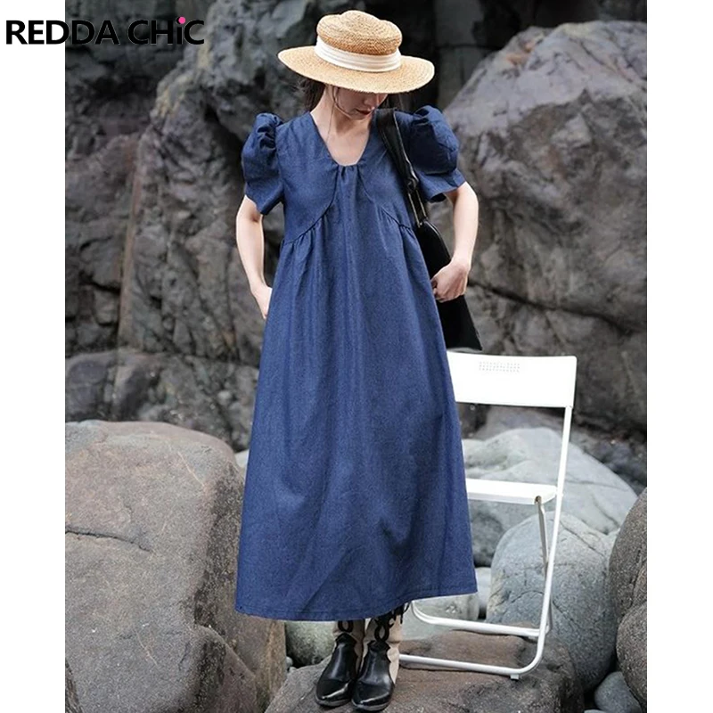 

Платье джинсовое однотонное ТРАПЕЦИЕВИДНОЕ с V-образным вырезом и рукавами-фонариками