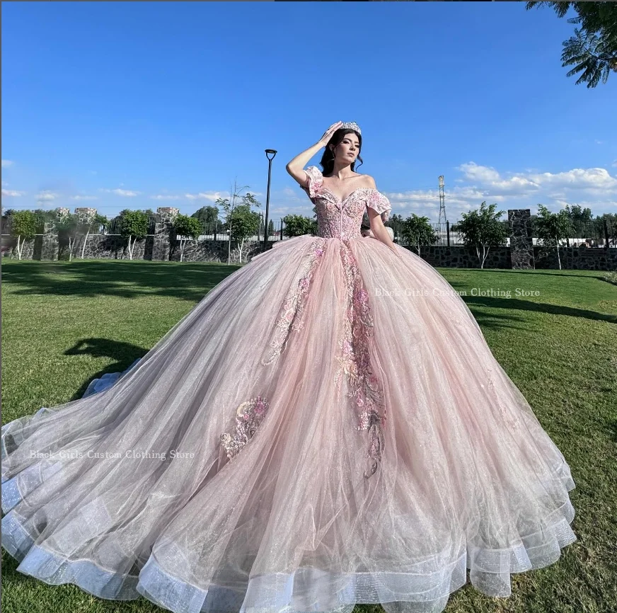 Розовые Бальные платья принцессы платье для Quinceanera блестящее без бретелек