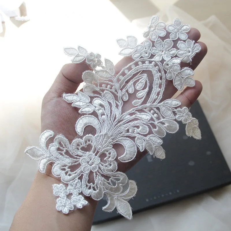 

White Handmade Applique Sew On Patches Embroidery Lace Fabric Neckline Collar Patch For Bridal Wedding Gown DIY Decoration F47