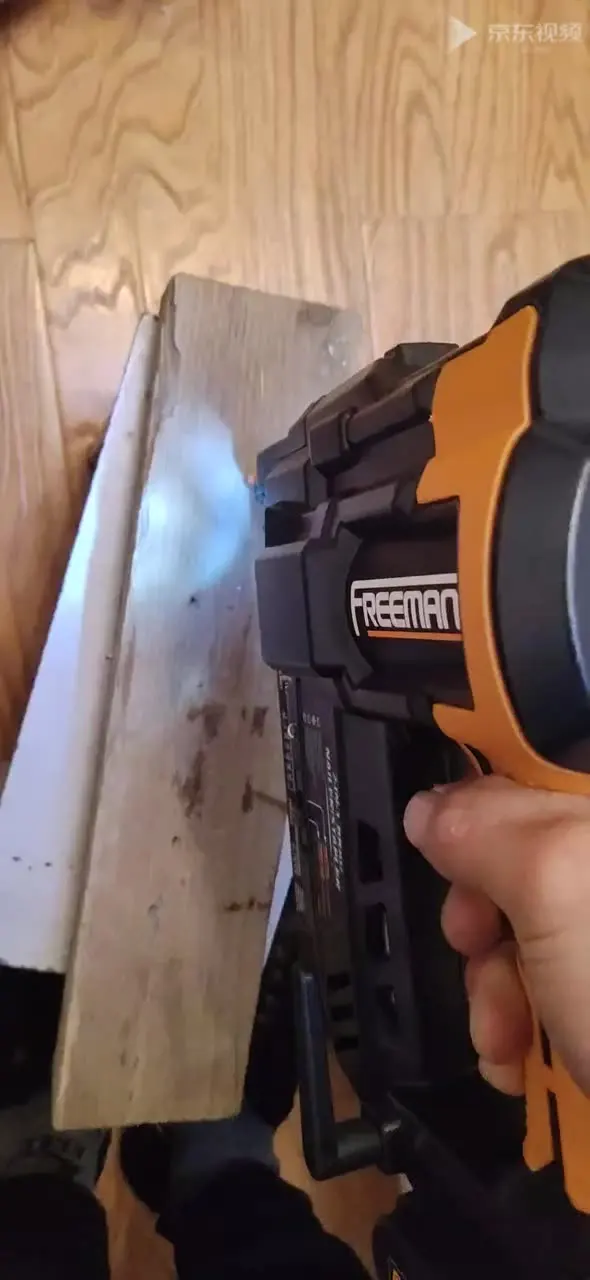 

high quality Electric T nailer Freeman 20V 2Ah lithium battery nail gun T50 stapler