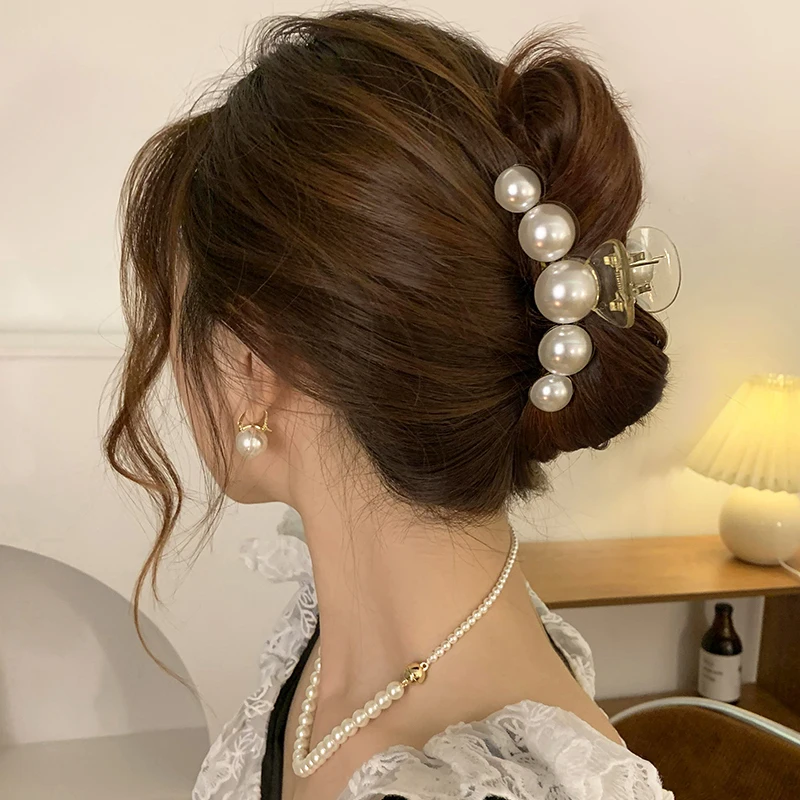 

Fashion Geometric Pearl Rhinestone Hair Clip Hair Claws Ornaments Barrettes for women Hair Accessories Makeup Styling Tools