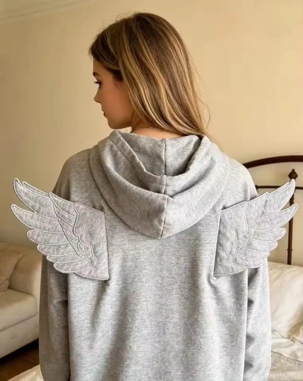 Фото Худи на молнии с 3D-вышивкой в стиле Harajuku Y2K Millennium Streetwear, женская толстовка с крыльями, уличная мода, женская одежда в стиле ретро №3