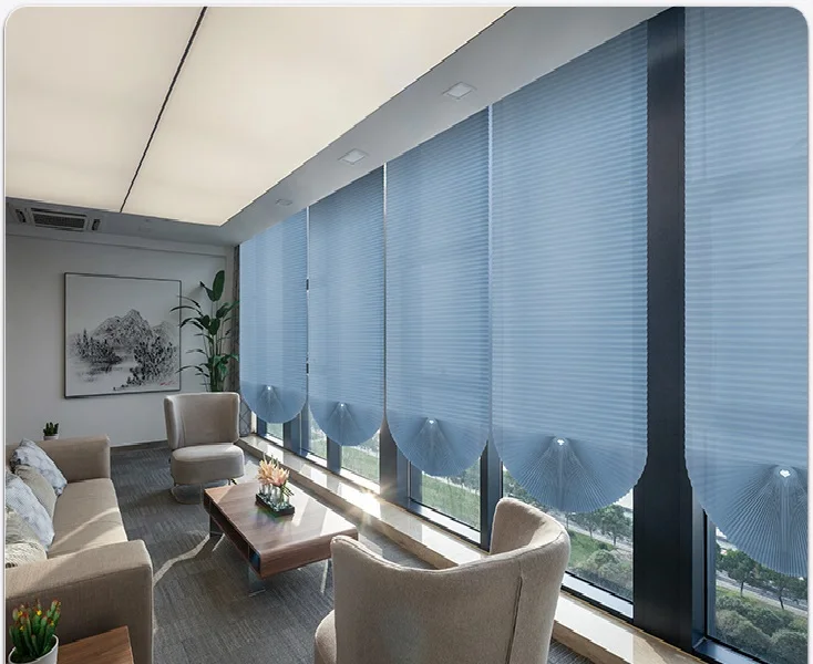 Плиссированные затемняющие жалюзи из ткани