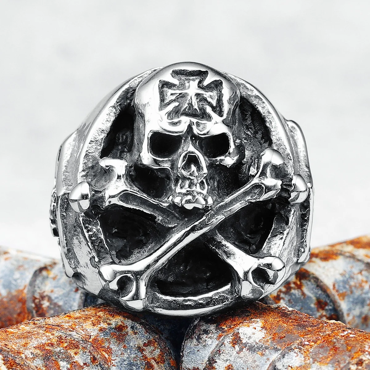 

Buccaneer Skull Men Rings 316L Stainless Steel Officer Skeleton Rock Poison Punk Party for Biker Male Friend Jewelry Best Gift