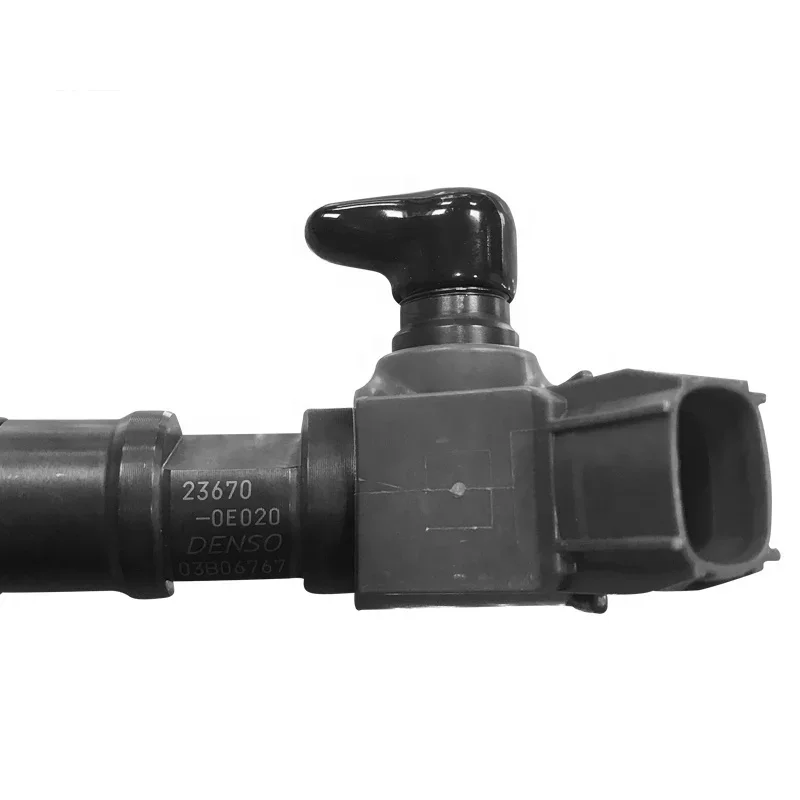 Den So оригинальный новый топливный инжектор 295700-0560 для 2GD-FTV 2.4L 23670-0E020 23670-09430 23670-11020