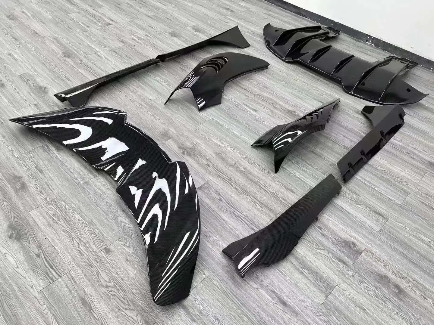 Для автомобиля McLaren 720's FLDZ в стиле 765LT передняя и задняя губная юбка из