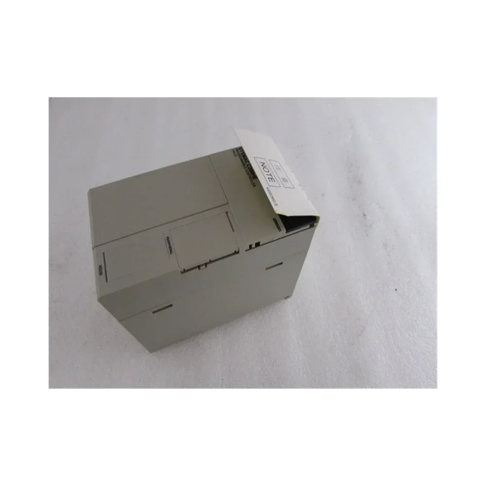 CS1W-1D211 Логический контроллер plc SYSMAC Серия CS Аналоговый блок ввода-вывода CS1W