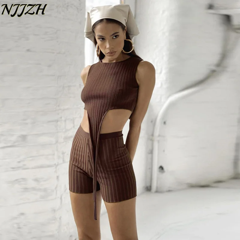 

NJJZH 2022 spring Summer Fashion Sexy Sports Solid Women Crewneck Sleeveless Show waist Lace Up Patchwork slim soft Shorts Sets