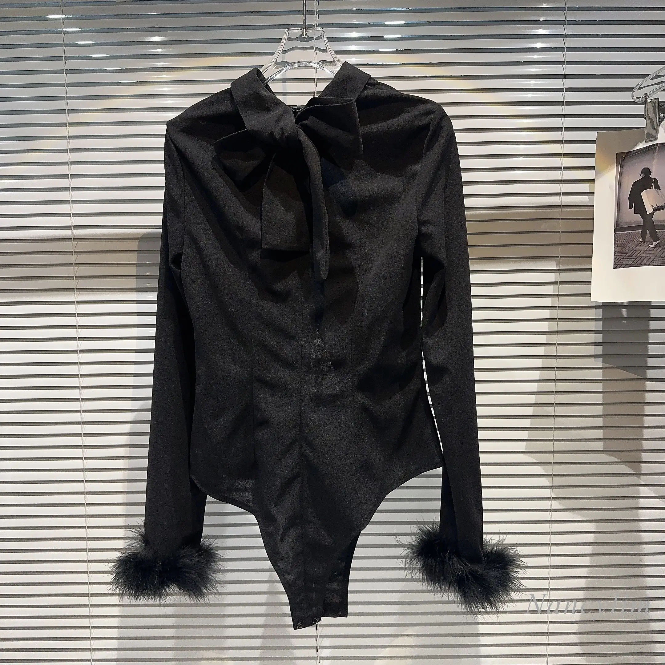 

Новинка осени 2023, облегающая женская футболка с длинным рукавом и фонариком, универсальные Топы Y2k