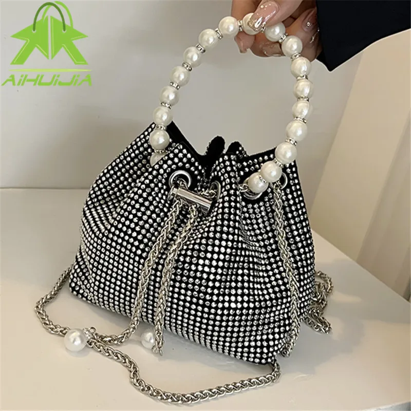 

Fashion Pearl Chain Ladies Handbags New High Quality Diamond Shoulder Bag for Women Wild Bucket Bag Designer Small Messenger Bag