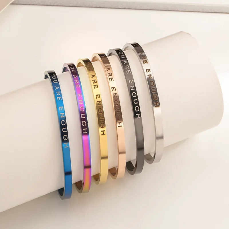 Простой браслет из титановой стали с буквами 4 мм невыцветающий регулируемый