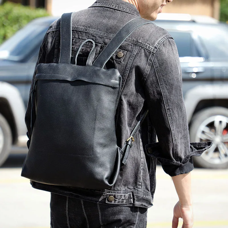 

AETOO The first layer of cowhide minimalist design backpack simple backpack men and women manual original leather schoolbag
