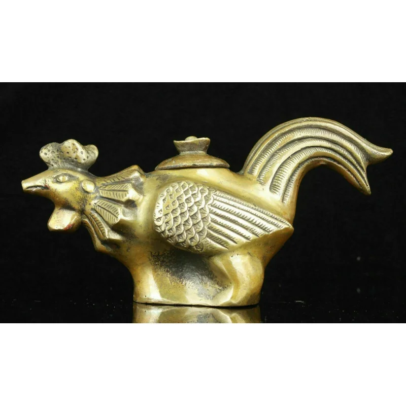 

Chinese Collection Old Hand Carved Bronze Realistic Rooster Statue Teapot