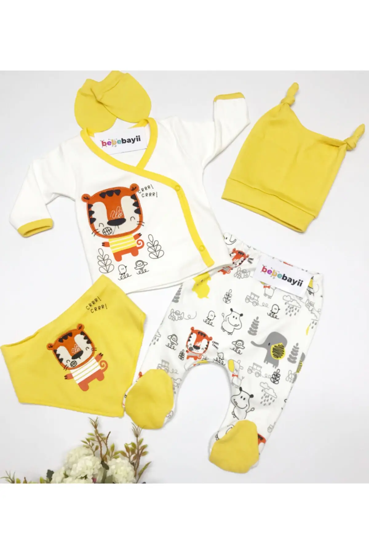 

Baby clothes with cat newborn hospital output 5 sets