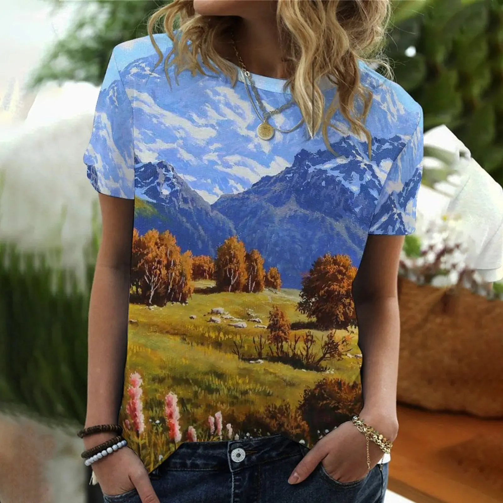

2022European and American oil painting series 3D digital printing women's short-sleeved color street round neck personalized top
