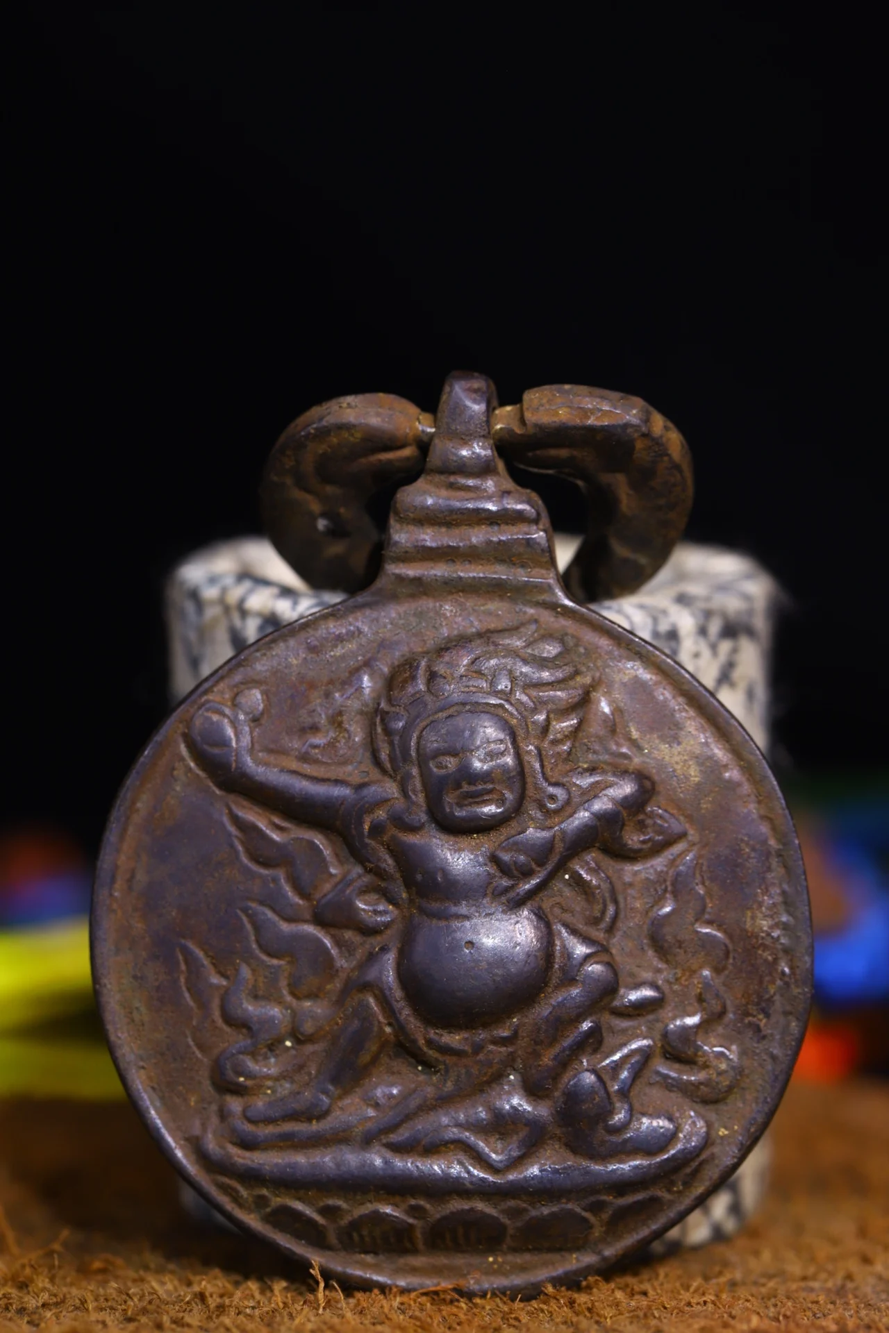 

2"Tibetan Temple Collection Old Bronze Cinnabar Cross Vajra Nine Palaces Eight Trigrams Amulet pendant Town house Exorcism