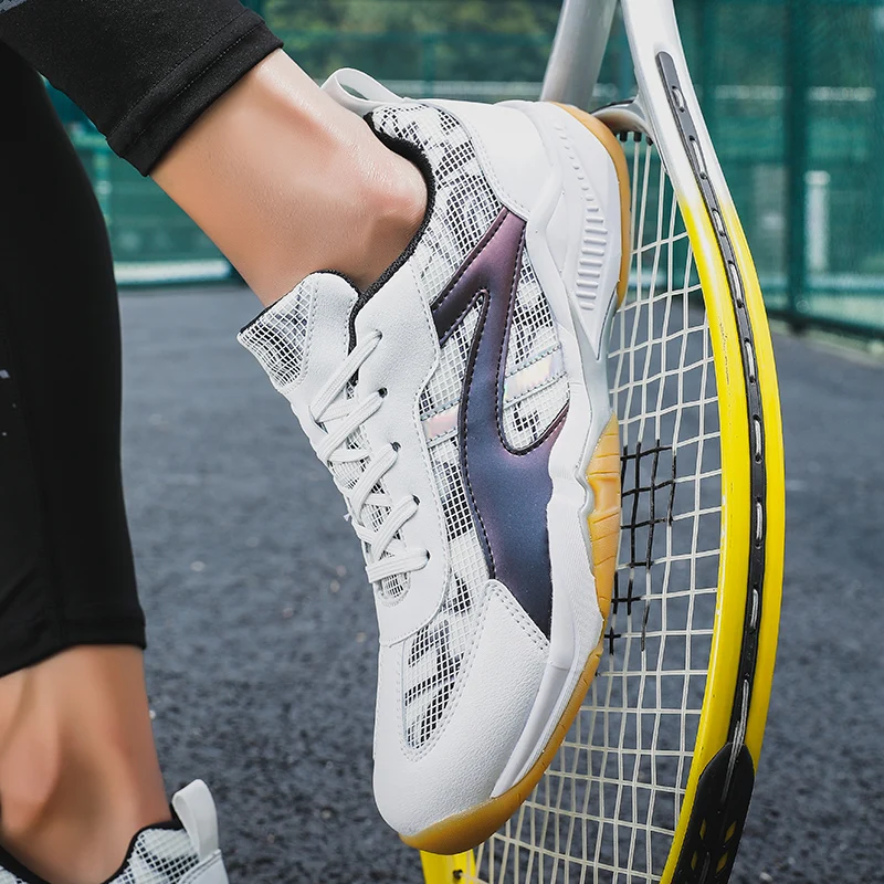 HIKEUP Men's Badminton training shoes  Breathable Mesh Elastic Shoelace For Men And Women Outdoor Sport Men Sneaker