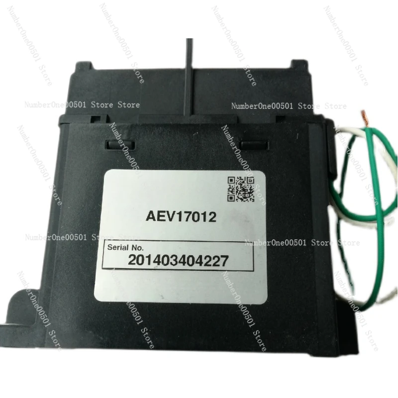 Контактор HVDC AEV17012 450V250A Реле 12В