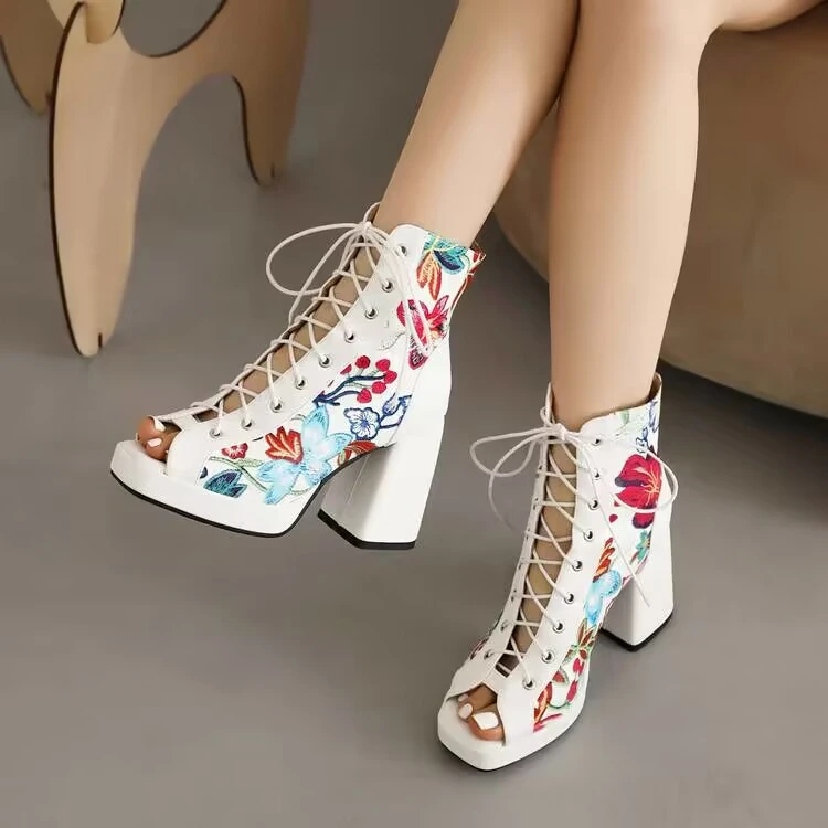 

2023 Heeled Sandals for Women Peep Toe Lace Up Women Shoes for Spring and Summer White High Square Heel Pumps Fashion Ladies