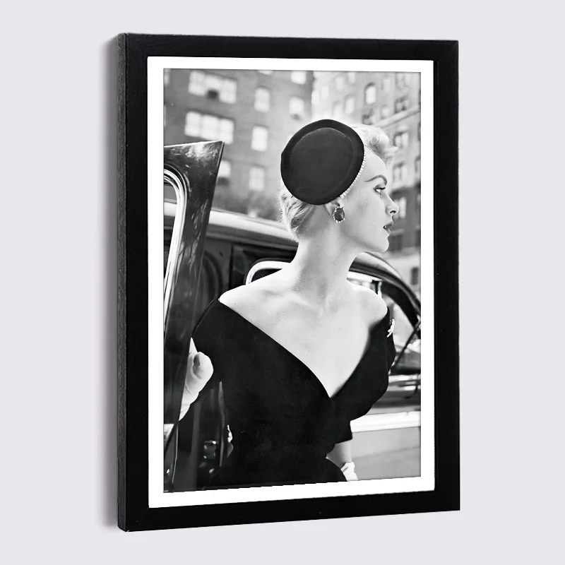 

Black Photo Frame Fashion Sexy Woman Canvas Painting 5x7 8x12 Inch Wood Picture Frame Nordic Wall Home Decor Picture Frames