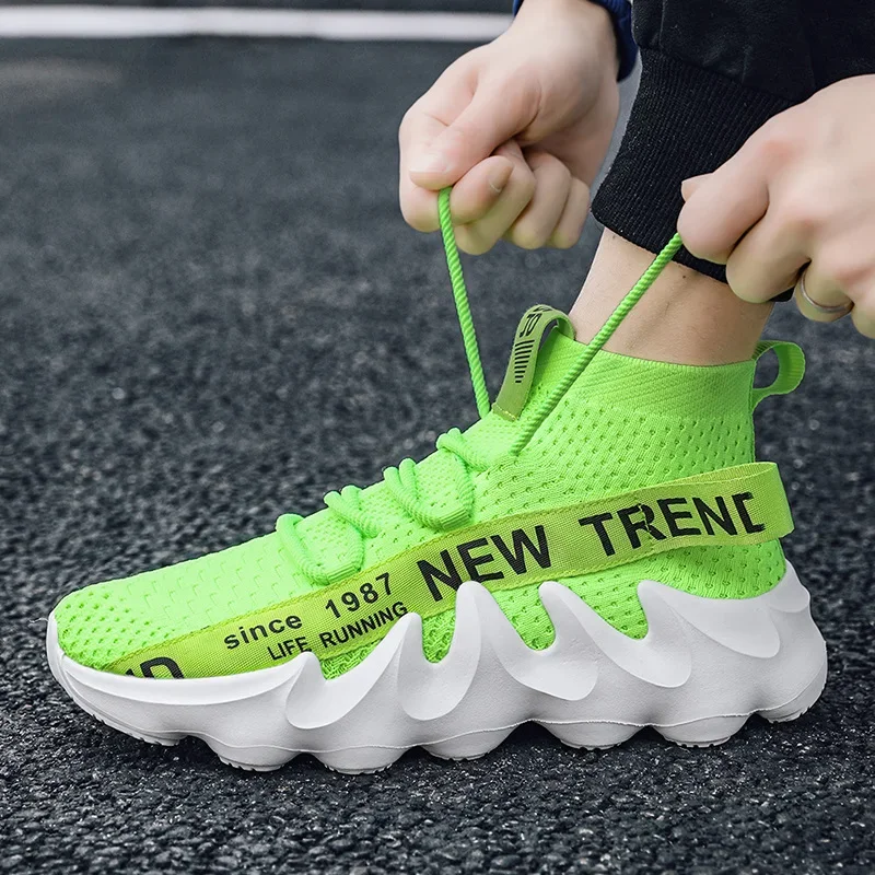 Модная мужская обувь новая дышащая спортивная с сеткой молодежные кроссовки